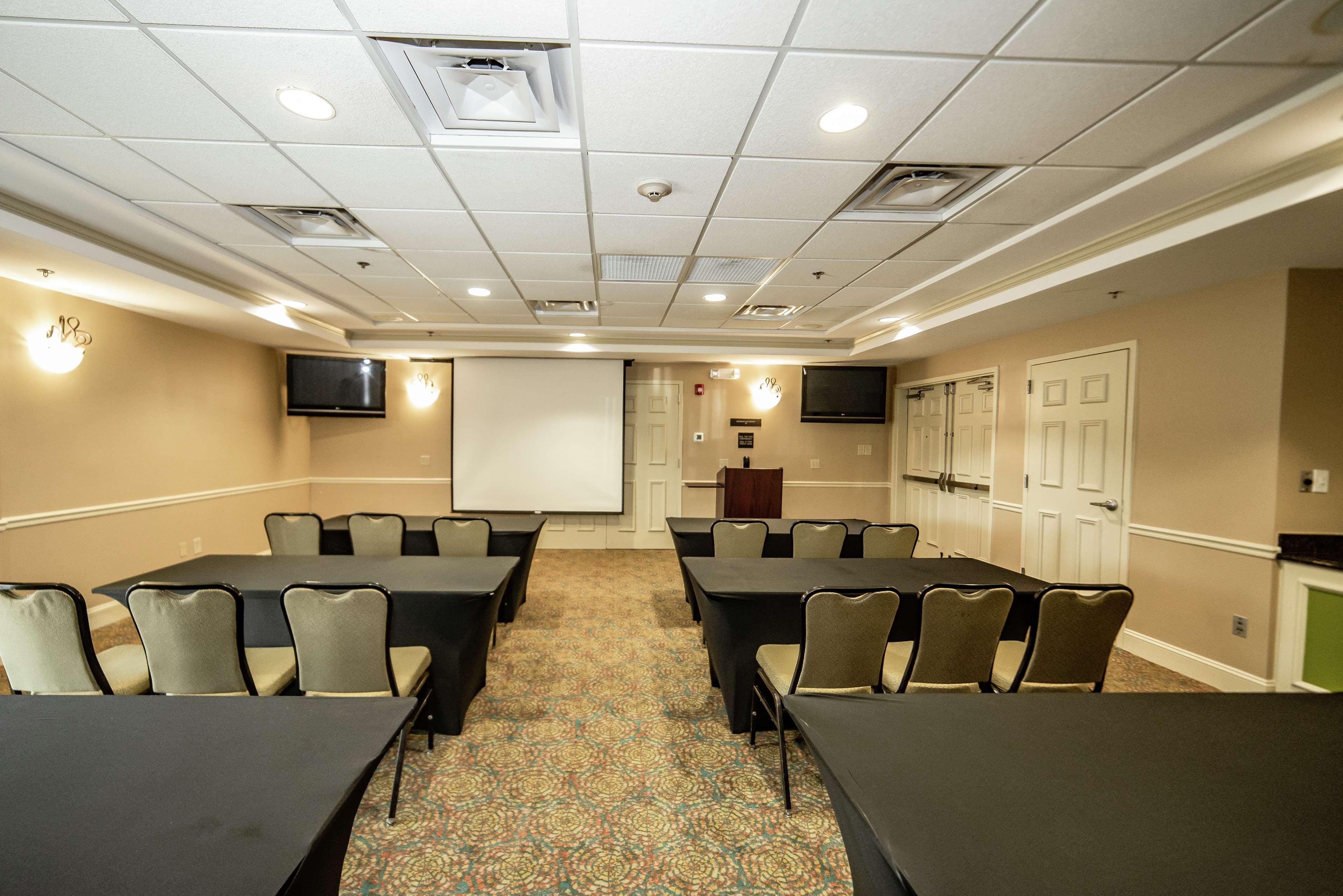 Hilton Garden Inn Beaufort Exterior photo